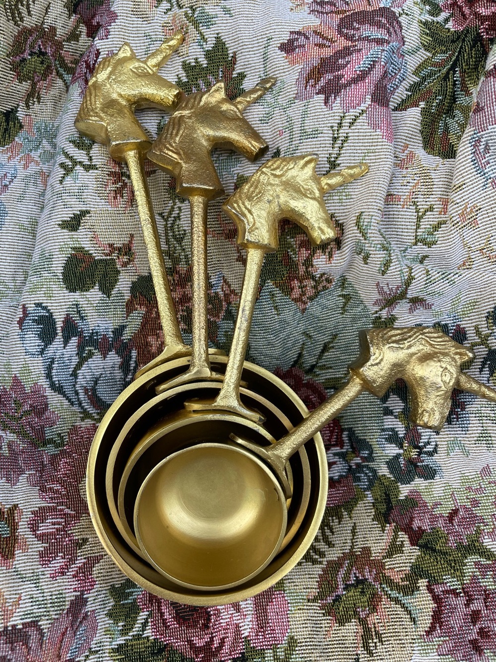 Gold Metal Unicorn Measuring Cups set of 4